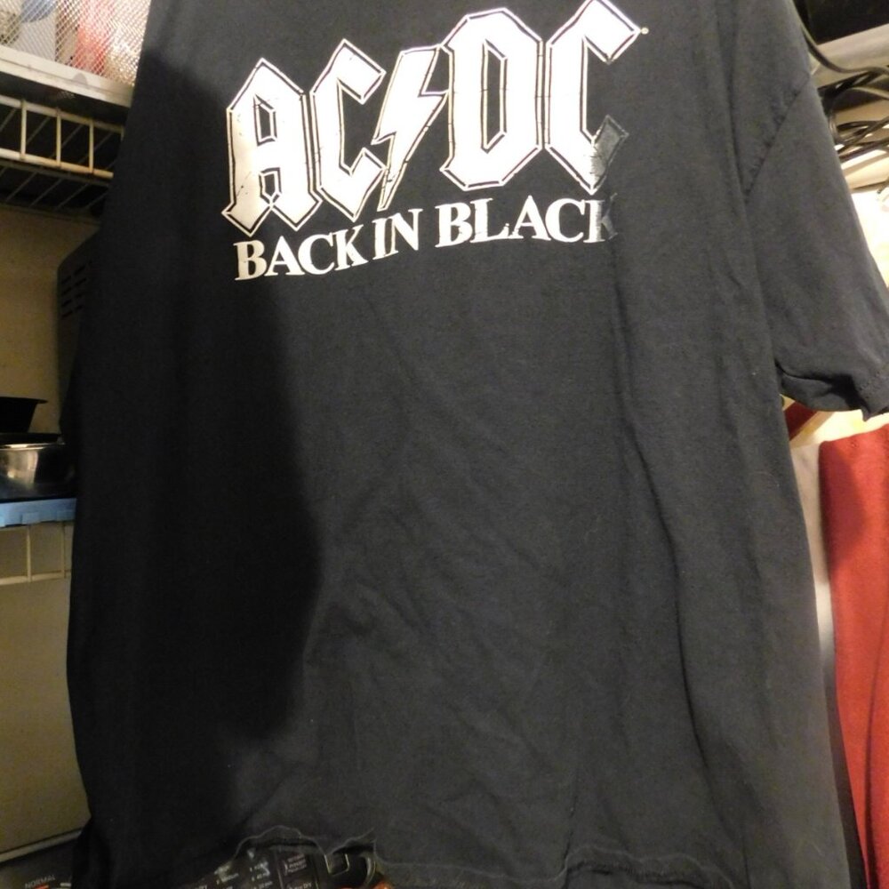 AC/DC Band Graphic Tshirt Back in Black 1990's tshirts 3 XL